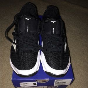 NTW, Mizuno Softball Trainer - size 6